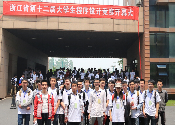 图1av解说
参赛团队